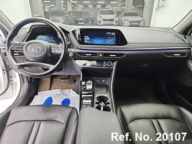  Hyundai / Sonata Stock No. 20107